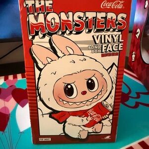 Coca Cola Red and White Key & Card Holder